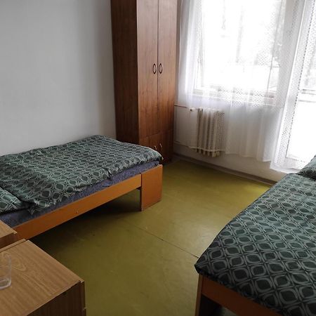 Ubytovna Karpatia Sastin-Straze Kültér fotó